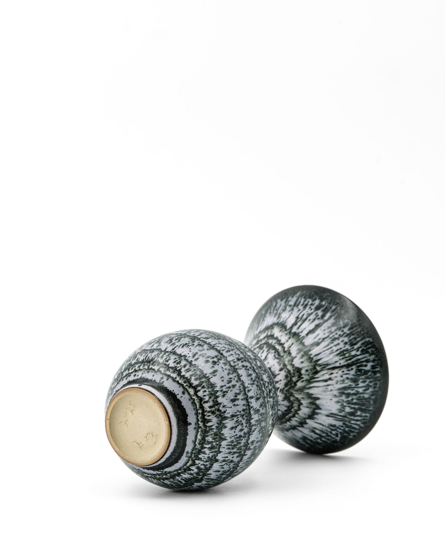 Petit Tortus Vase 69 (SOLD)